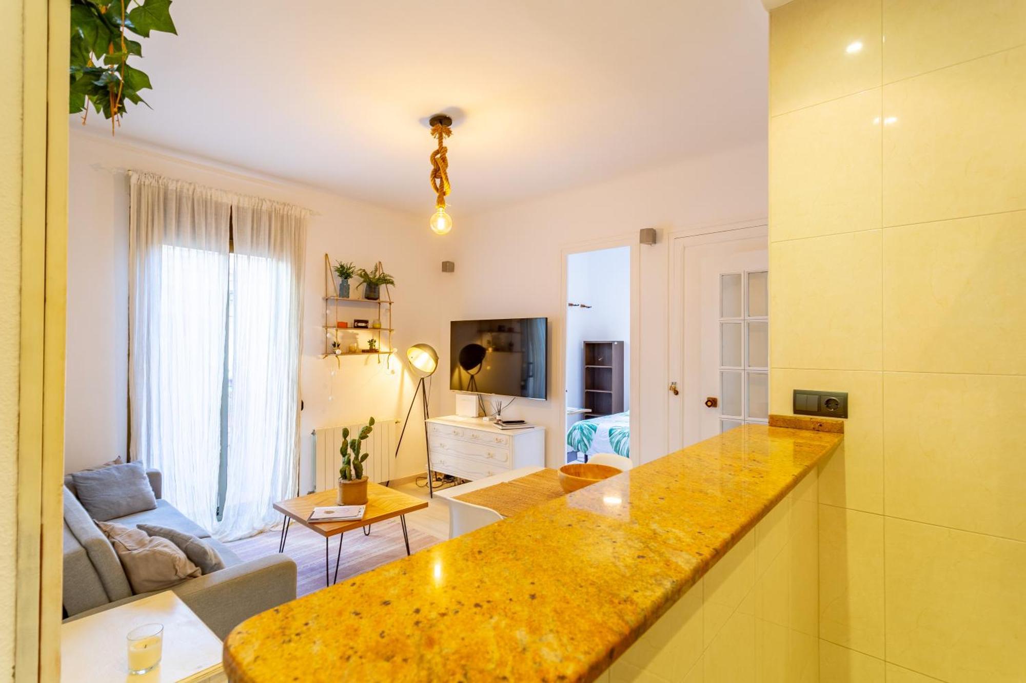 Cosy Apartment. 10Min Walk To The Beach & Train Tarragona Exterior photo